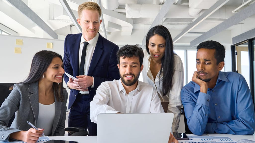 10 Effective People Management Skills Every Manager Needs